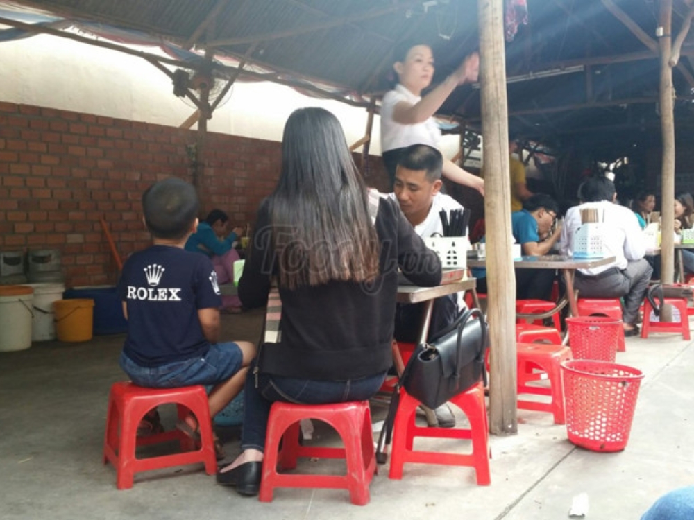 Giới thiệu đôi nét về quán